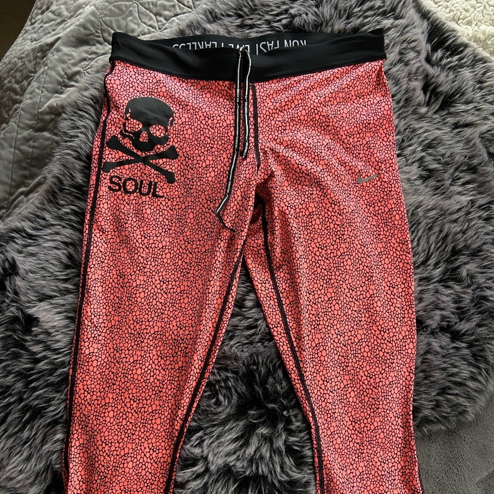 Nike soul cycle workout pant